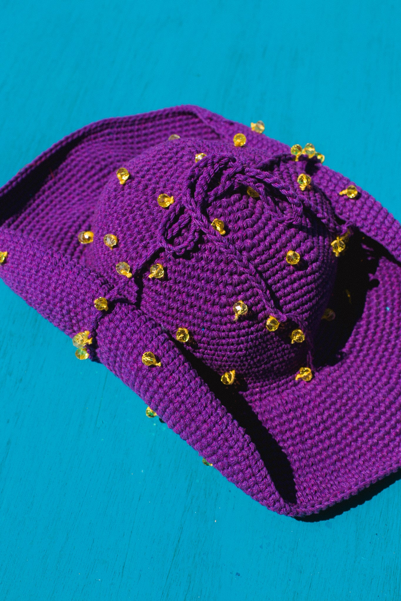 WIKA HAT + Crystals