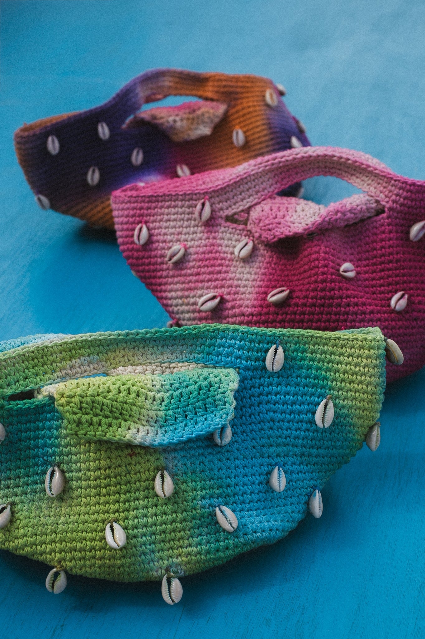ARAMI Crochet Bag